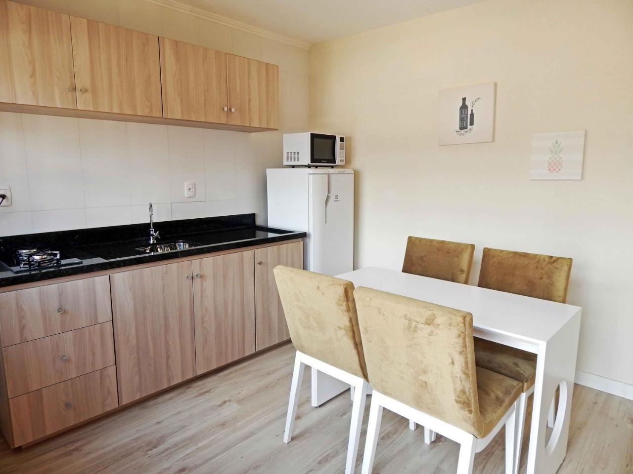 Flats Ouro Gramado Localizado A 900 Metros Da Entrada Do Centro De Gramado Apartment Ngoại thất bức ảnh
